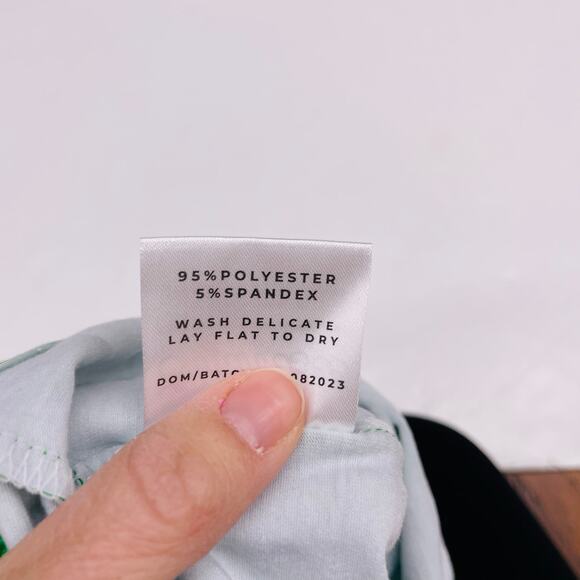 NWT Sugar Bee 2T Green Peter Pan & Plaid Peaches Skirt Set - Picture 7 of 7